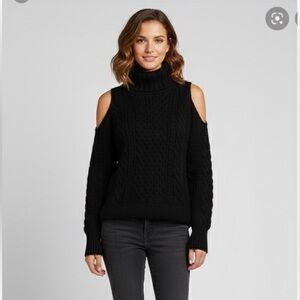 Theory Cold Shoulder Cable Knit Turtleneck Nimbus Wool Sweater Size Large
